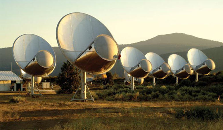 The SETI Institute's Allen Telescope Array at Hat Creek Observatory about 290 miles northeast of San Francisco, California. Image: SETI