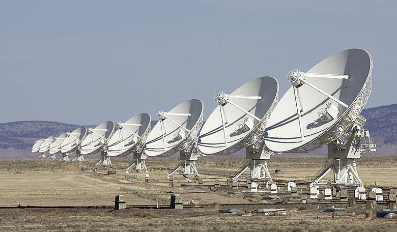 The Karl Jansky Very Large Array used by astronomers to make the first-ever precision localisation of a Fast Radio Burst. Image: Wikimedia