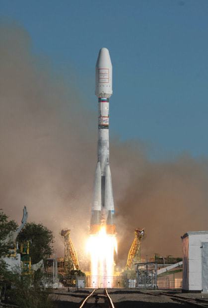 Liftoff-of-the-Soyuz-with-six-Globalstar-2-satellites-from-Baikonur-on13-July-2011.jpg