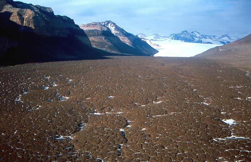 issue9-antarctic-dry-valley-one-of-the-best-analogues-on-earth-for-mars.jpg