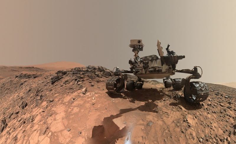 issue9-this-low-angle-self-portrait-of-nasa-is-curiosity-mars-rover-shows-the-vehicle.jpg