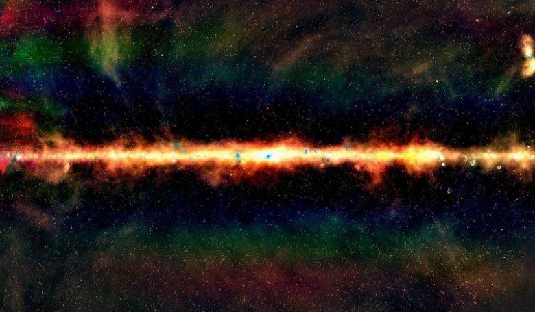 The GLEAM view of the centre of the Milky Way, in radio colour. Red indicates the lowest frequencies, green the middle frequencies and blue the highest frequencies.   Credit: Royal Astronomical Society