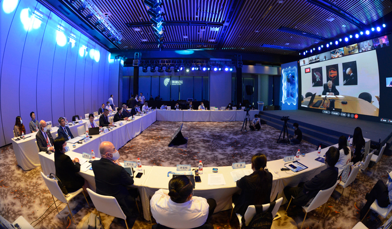 On September 27th, 2021, a closed-door workshop on the International Lunar Research Station was held in Zhuhai, jointly hosted by the China National Space Administration and Roscosmos. Delegates from other nations were also invited along. Image: CNSA