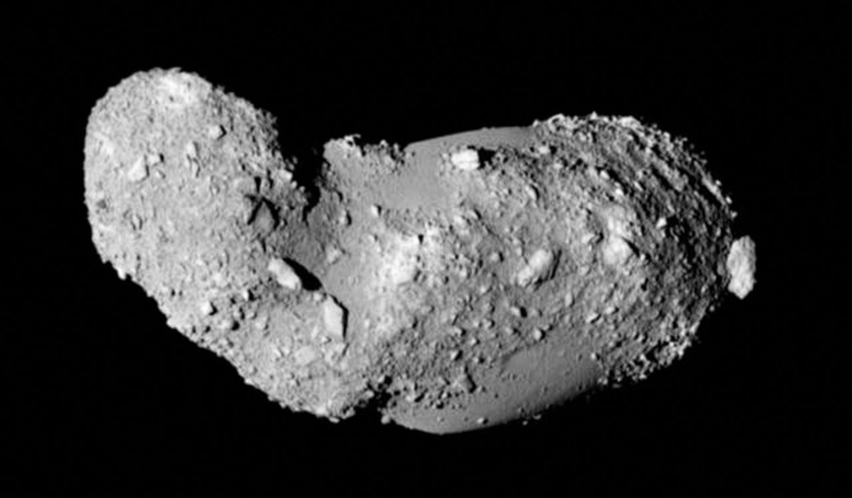 Asteroid (25143) Itokawa seen in close-up. This picture comes from the Japanese spacecraft Hayabusa during its close approach in 2005. Image: JAXA