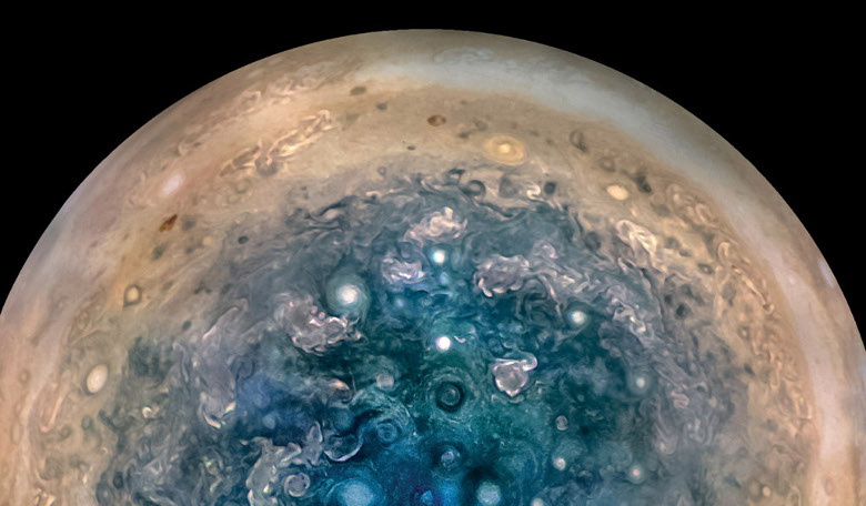 A beautiful sight to behold. This image shows Jupiter's south pole, as seen by NASA's Juno spacecraft from an altitude of 52,000 kilometres. Image credit: NASA/JPL-Caltech/SwRI/MSSS/Betsy Asher Hall/Gervasio Robles