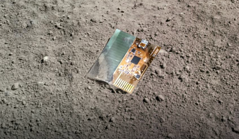 A mock-up of what a LunaSat might look like on the moon. Image: COSGC/NYSGC