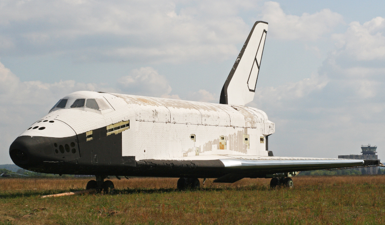 The 2.01 Buran-class spacecraft.  This was the third Buran-class orbiter to be produced as part of the Soviet/Russian Buran programme, however its construction was not complete when the programme was cancelled. Image: wikimedia 