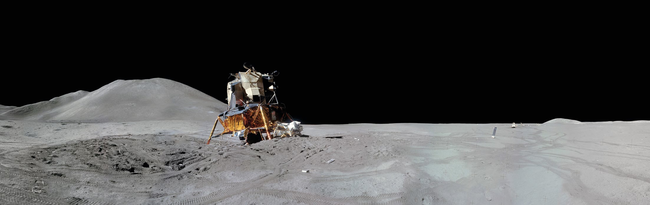 panoramic photos of moon landing