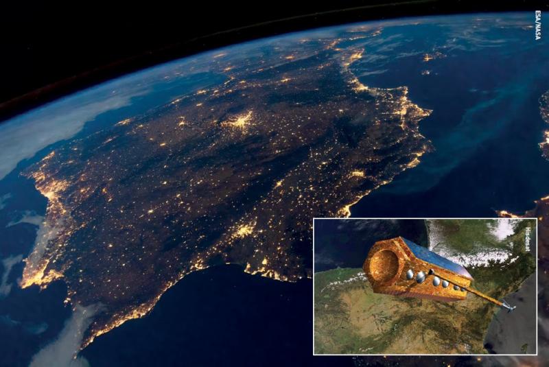The Iberian Peninsula at night and (inset) Spain s PAZ satellite