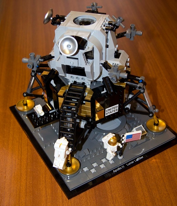 nasa-apollo-11-lunar-lander-kit1.jpg