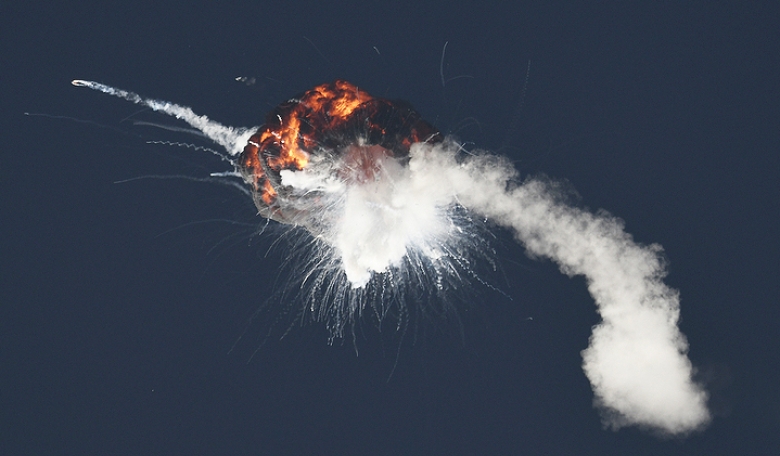 Firefly Aerospace’s Alpha launch vehicle ends in fiery explosion on maiden flight. Photo: Gene Blevins