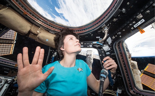 Space Station astronaut Samantha Cristoforetti pays tribute to actor Leonard Nimoy who played Spock in the original series of Star Trek